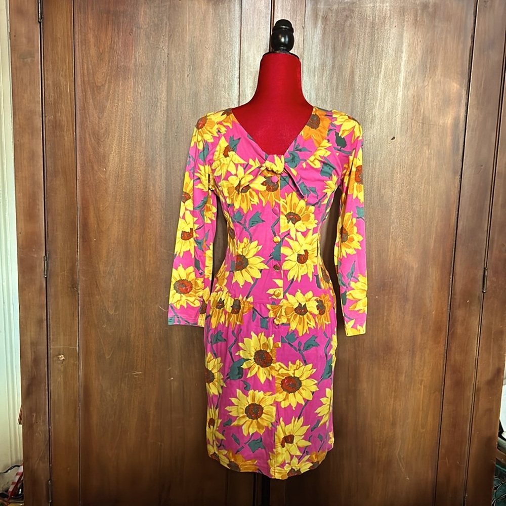 Y2K Fuchsia Sunflowers Dress 8 - Picture 3 of 10